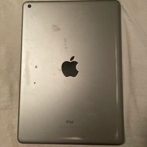 Apple Tablet - Sleek Silver Finish